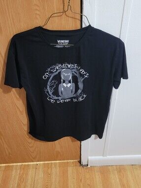 Wednesday Black Graphic Kids Tee Size Xl (14/16)
